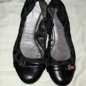 Sz 10 Coach Ballet Flats